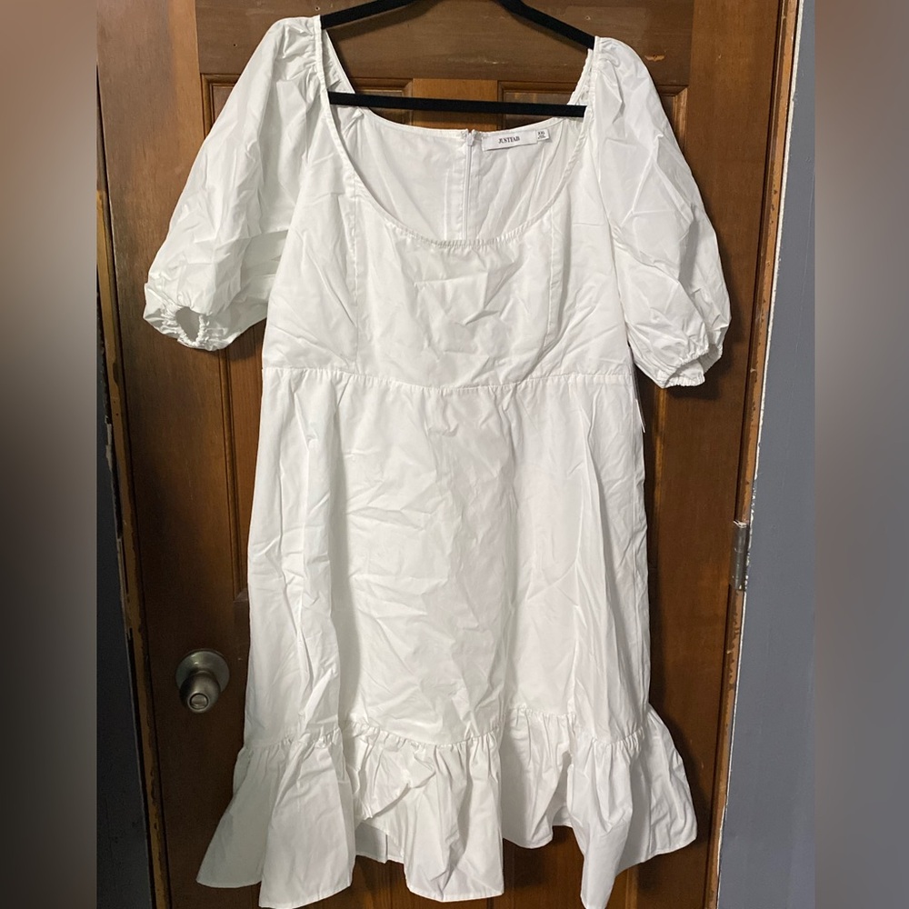 JustFab Crisp White Puff Sleeve Midi Dress